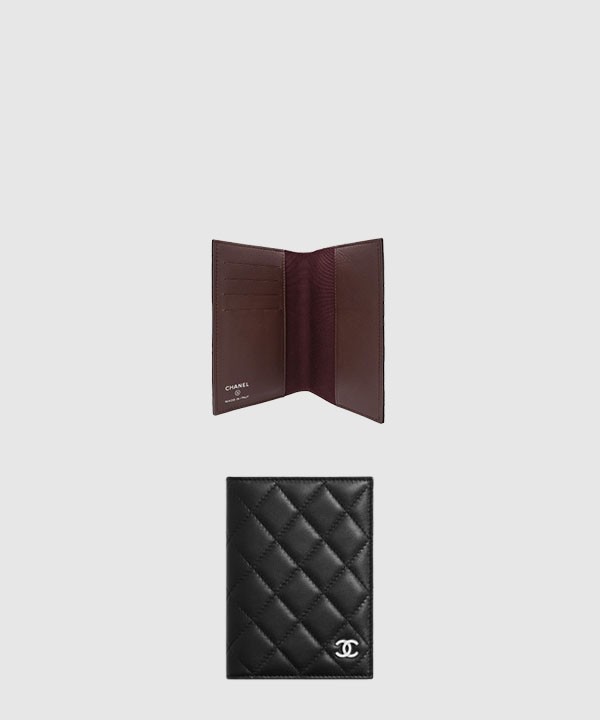 샤넬 클래식 여권케이스 램스킨 블랙 A80385
